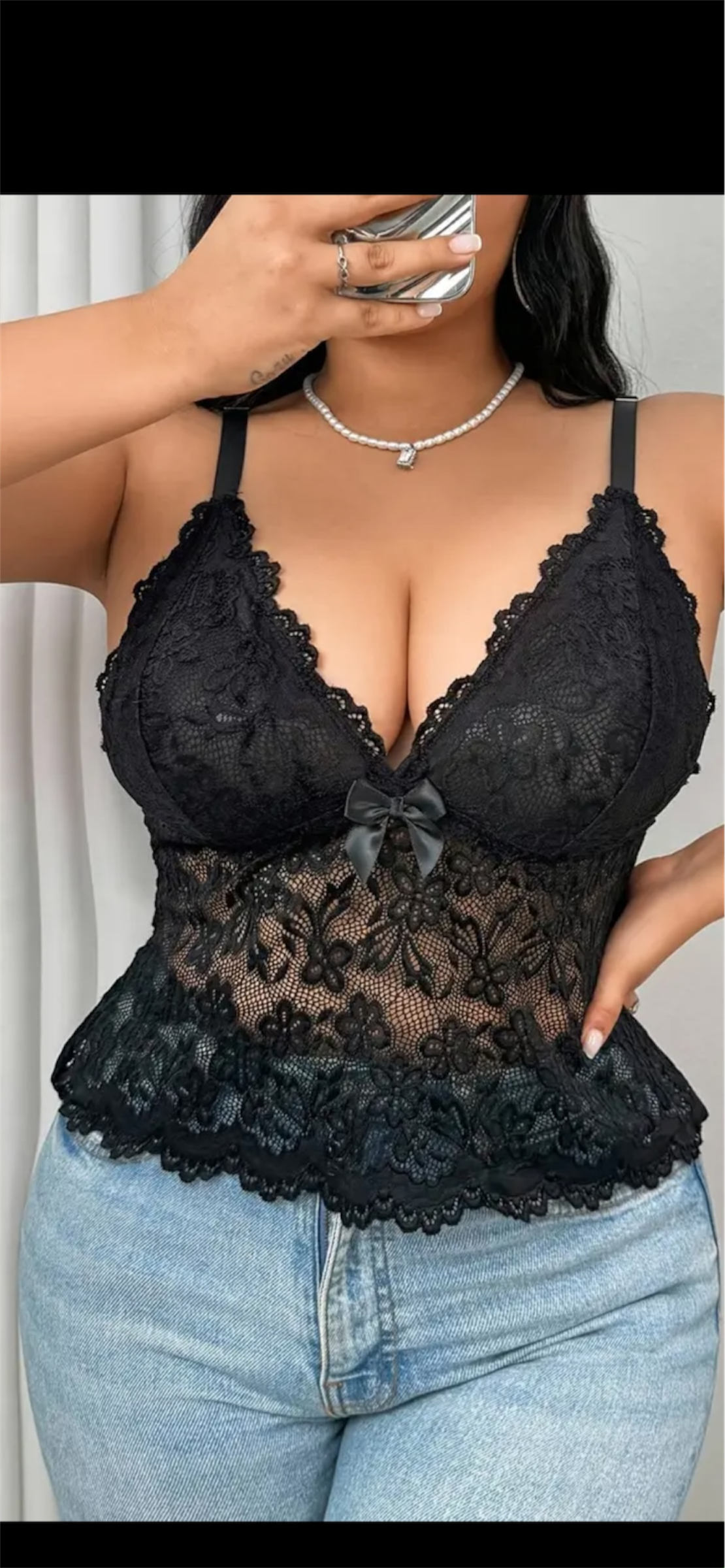 Juodas nėriniuotas korseto tipo viršus su atlasiniu kaspinėliu 3XL